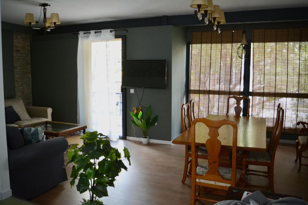 Alfalfa Sweet Home Sevilla Bagian luar foto